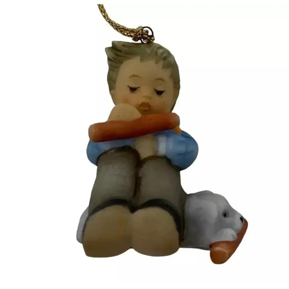 Berta Hummel Goebel 1997 "Sharing Christmas Sweets" Holiday Ornament - Picture 1 of 5